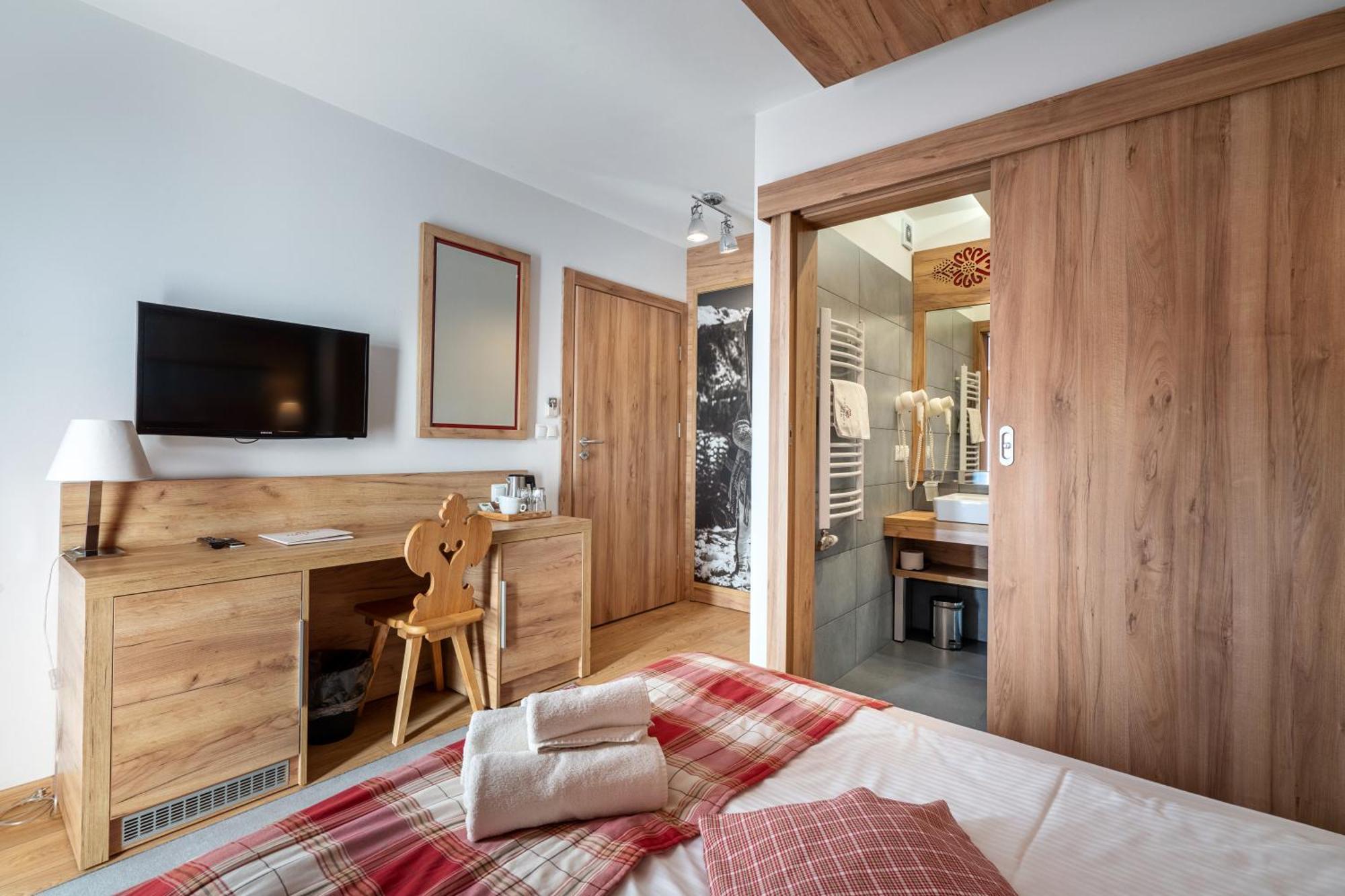 Parzenica B&B - Wyjatkowa I Jedyna!!! Sprawdz Nas A Nie Pozalujesz! Bialka Tatrzanska 外观 照片